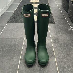 Tall Evergreen Hunter Rainboot